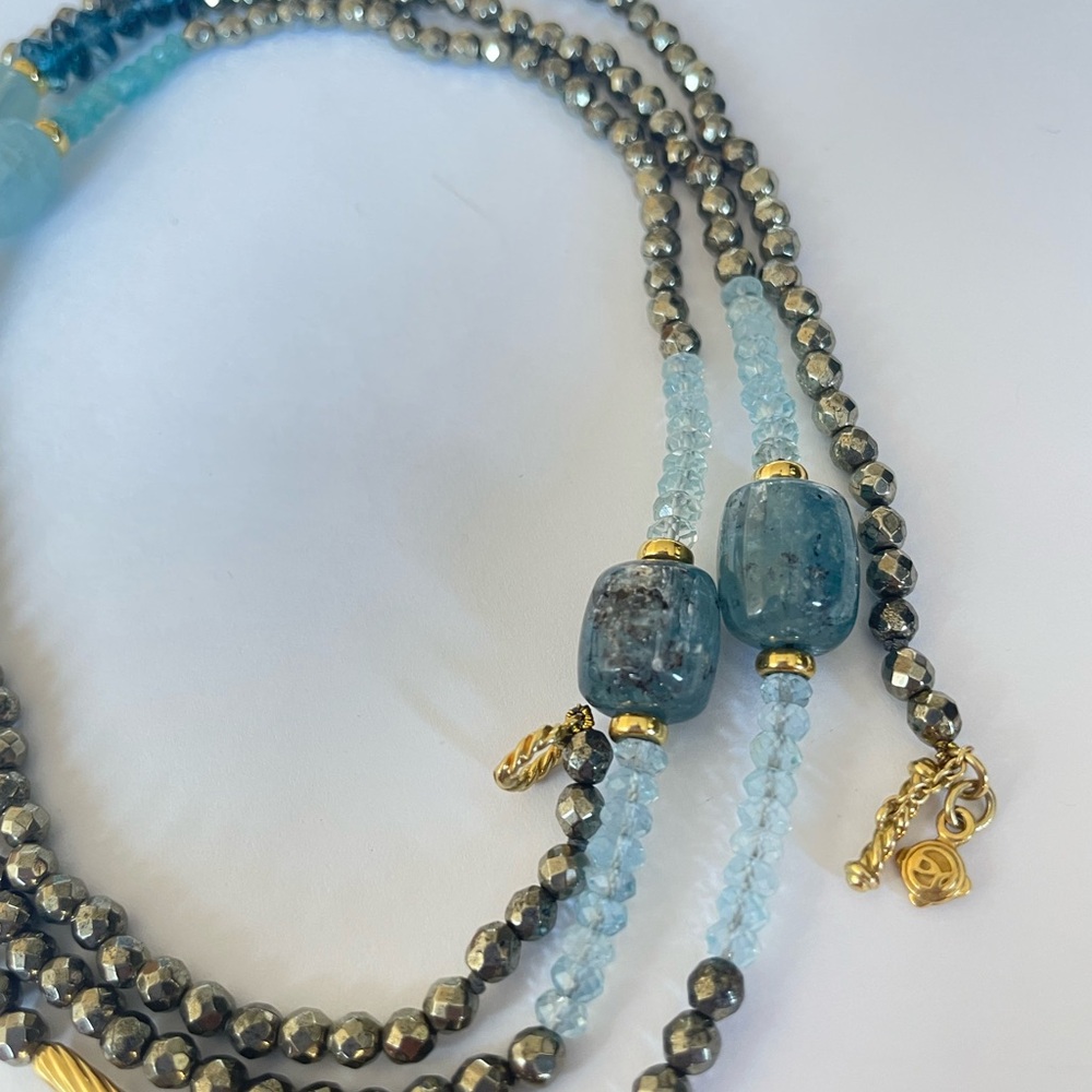David Yurman 18k Tweejoux Necklace with aquamarine, blue topaz, & hematite beads - Picture 3 of 11